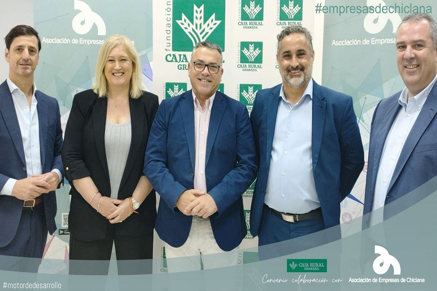La Asociación firma un convenio de colaboración con Caja Rural de Granada.